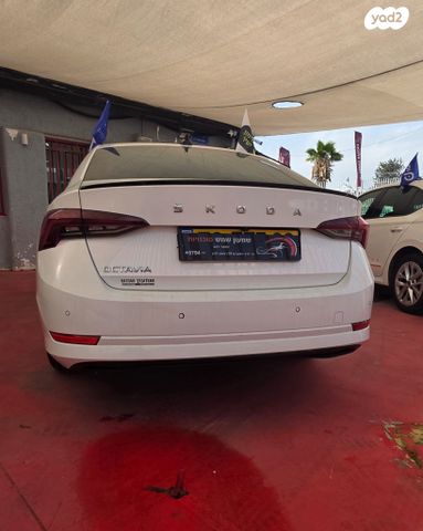 סקודה אוקטביה 