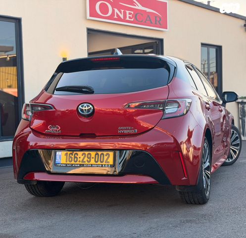 טויוטה קורולה