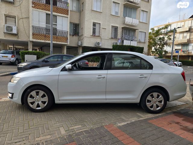 סקודה ראפיד