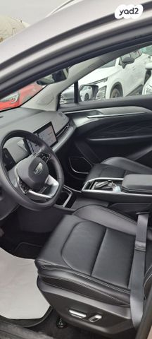 ג׳ילי Geometry C