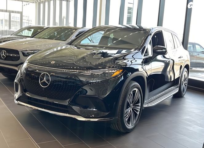 מרצדס-בנץ EQS SUV
