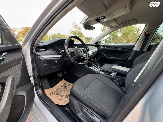 סקודה אוקטביה 