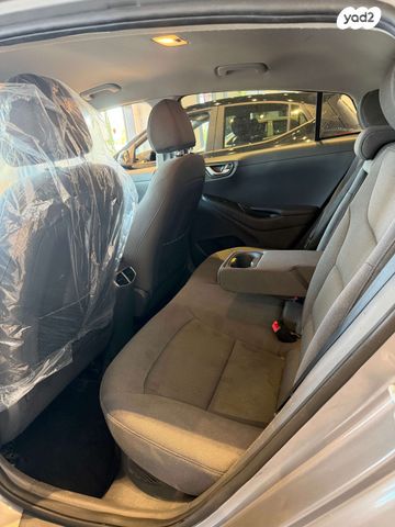 יונדאי איוניק