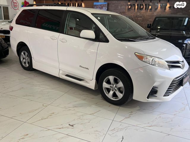 מודעת רכב טויוטה סיינה