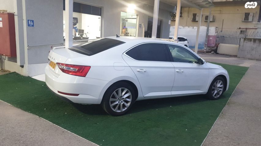 סקודה סופרב