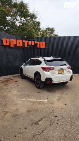 סובארו XV