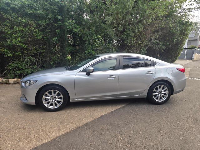 מודעת רכב מאזדה 6