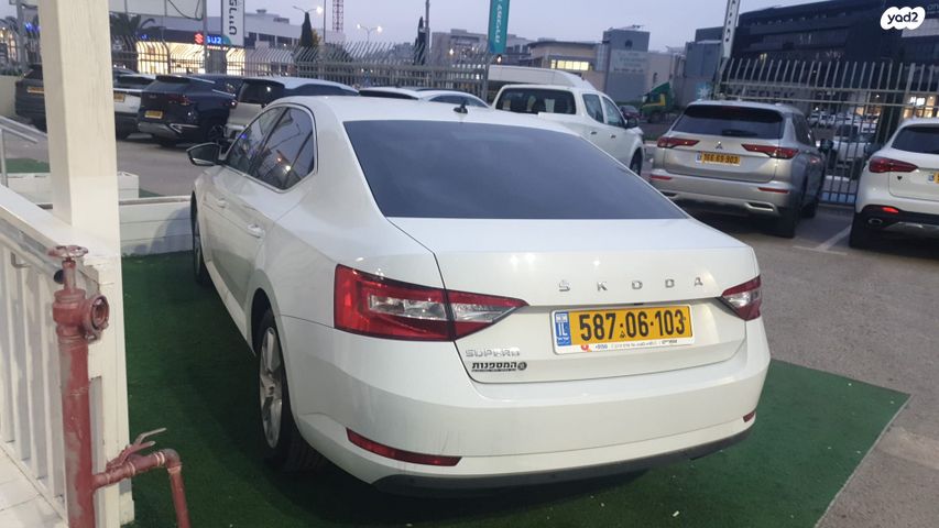 סקודה סופרב