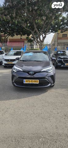 מודעת רכב טויוטה C-HR