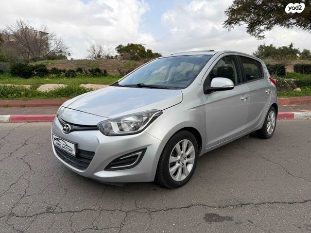 מודעת רכב יונדאי i20