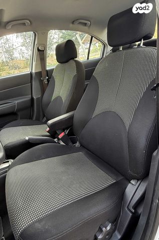 יונדאי אקסנט i25