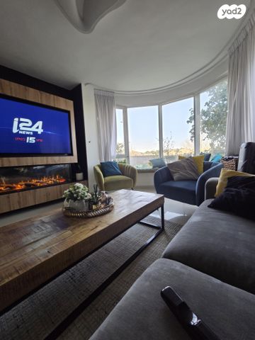 גבעת קנדה 29