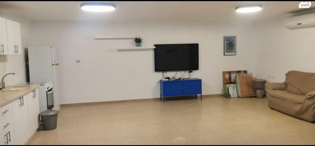 דו משפחתי, שדות 2, שאר העיר, קדימה צורן