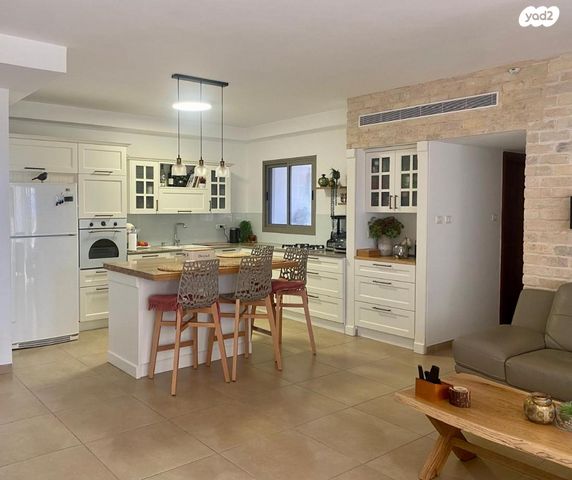 דרך בן גוריון 1