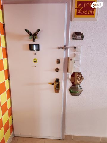 דירה, בית וגן 14, לב העיר, בת ים