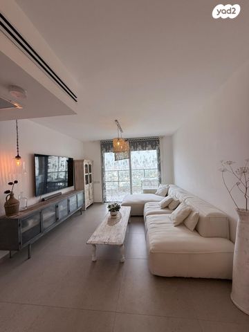 דירה, החילות 3, נרקיסים, ראשון לציון