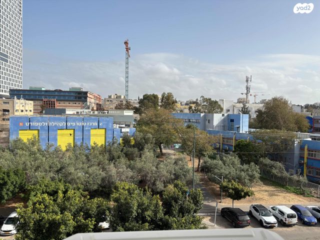 דירה, השר רבינוביץ 11, הנביאים, בת ים