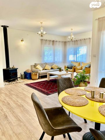 בית פרטי/ קוטג', דפנה 21, שאר העיר, כפר תבור