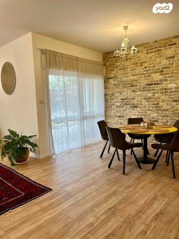 בית פרטי/ קוטג', דפנה 21, שאר העיר, כפר תבור