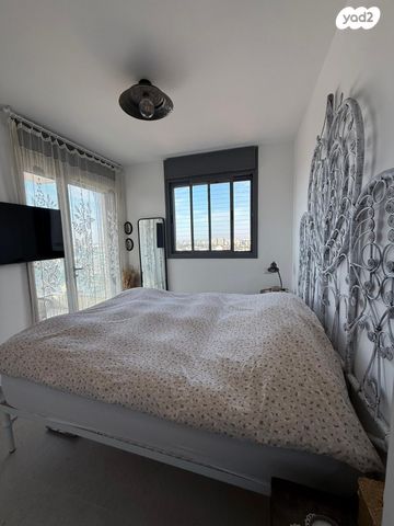 דירה, החילות 3, נרקיסים, ראשון לציון