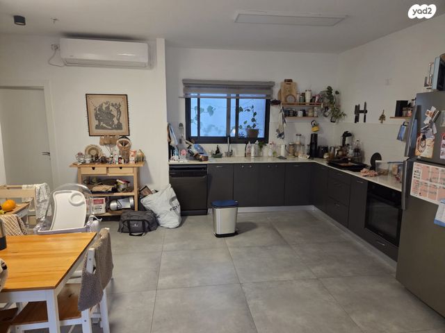 דירה, דגן 8, עמירם, פרדס חנה כרכור