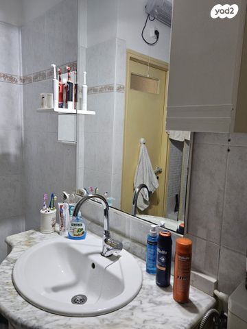 דירה, דרך רזיאל 29, צפון מזרח מרכז העיר, נתניה