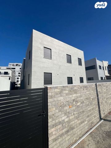 בית פרטי/ קוטג', כרם 13, אור ים, אור עקיבא