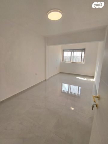 דירה, הרב חיים חביב 1, קרית היובל, ירושלים