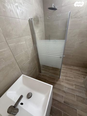 דירה, שדרות השושנים 6, בן גוריון, נצרת עילית / נוף הגליל