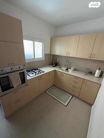 דירה, רוטשילד 121, רמז, מערב ותיק, ראשון לציון