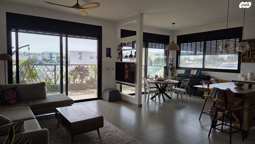 דירה, הנוטע 1, שכונה 8, תל מונד