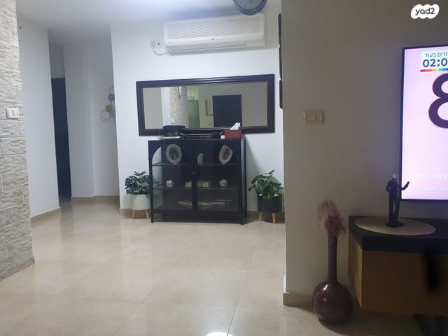 דירה, דוד רזיאל 18, קרית אריה / שיינפלד, בית שמש