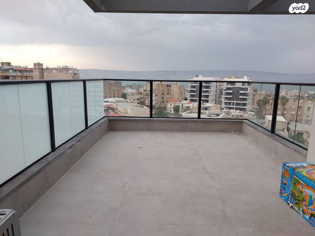 גג/ פנטהאוז, מיכאל 2, קרית שמואל, טבריה