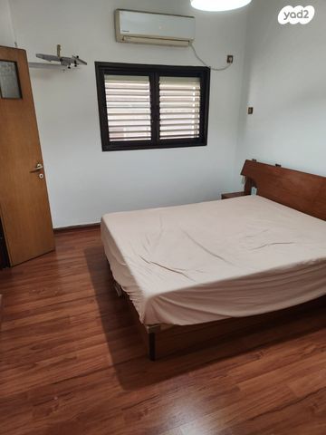 דירה, בר יוחאי 8, נגבה, רמת גן