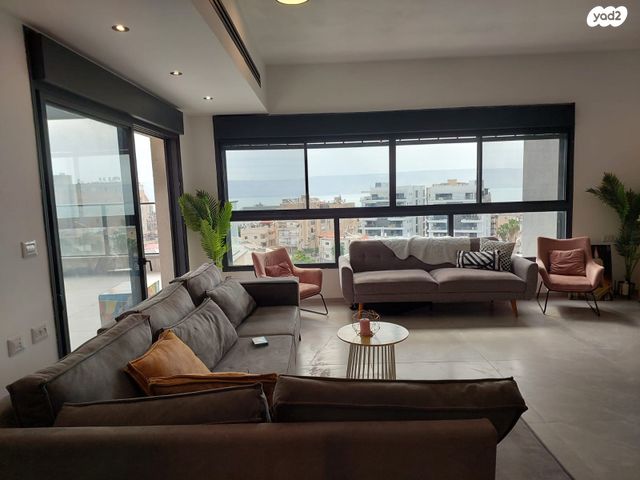 גג/ פנטהאוז, מיכאל 2, קרית שמואל, טבריה