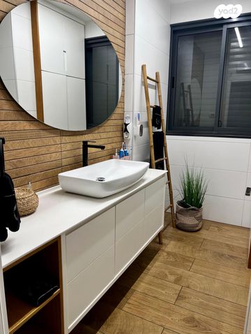 דירת גן, משעול הבדולח 10, בן גוריון, חולון