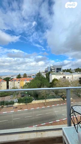 דירה, גילה 5, רובע ה', אריאל