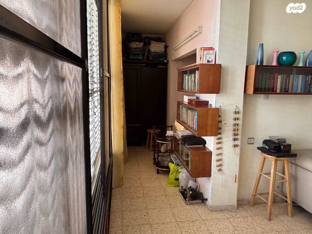 דירה, השר רבינוביץ 11, הנביאים, בת ים