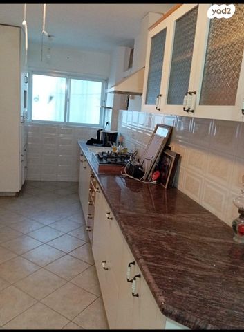 דירה, שדרות המגינים 139, קרית אליהו, חיפה