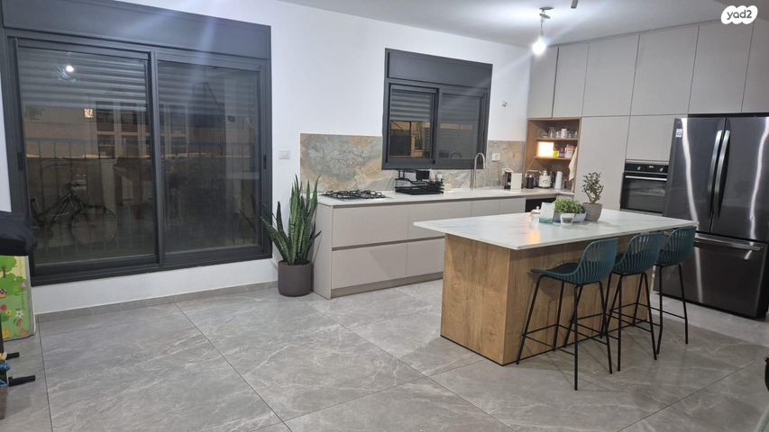 בית פרטי/ קוטג', לובה אליאב 25, שדרות בפארק, שדרות