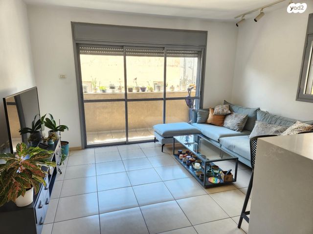 דירה, הרצל 102, פלורנטין, תל אביב יפו