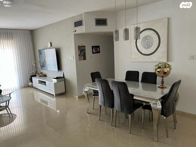 דירה, שבט נפתלי 5, רובע י"ב, אשדוד