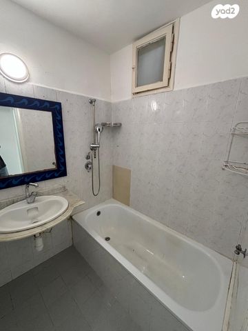 דירה, פלמ"ח 5, גבעת הרקפות, גבעת תל חי, קרית אתא