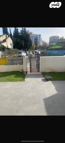 בית פרטי/ קוטג', ההדר 12, קיראון, קרית אונו