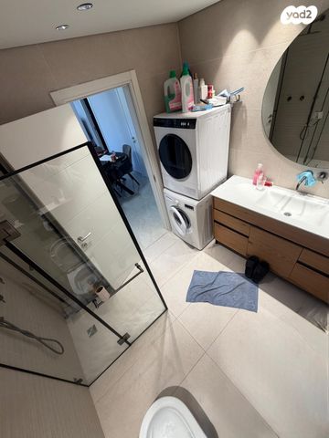 דירה, הרצל 3, שיכון חדש, אזור