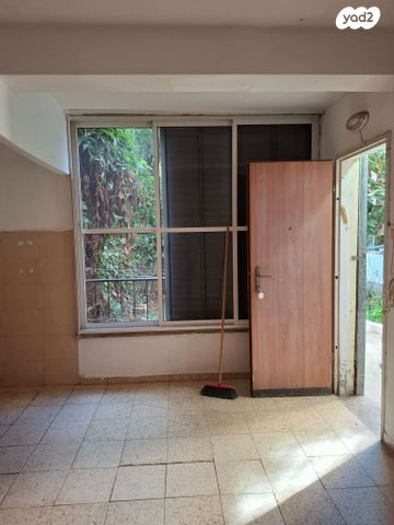 דירה, הבנים 2, ג' / מרכז מזרח העיר, רחובות