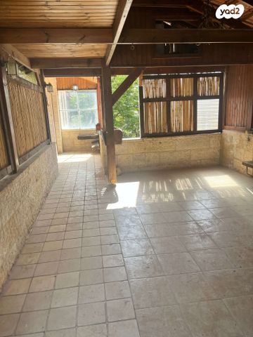 בית פרטי/ קוטג', עופרה 15, קרית יערים, גבעת זאב