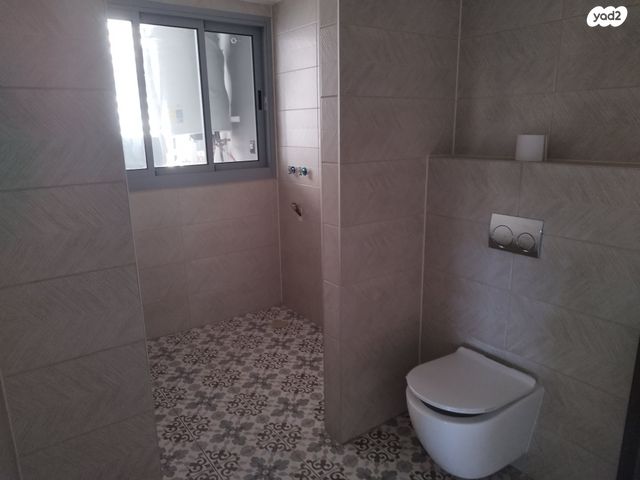 דירה, ש"י עגנון 17, שיכון רסקו, קרית אונו