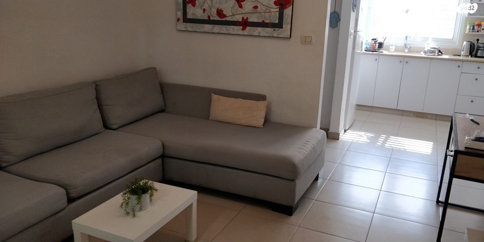 דירה, ז'בוטינסקי 40, מרכז העיר, חדרה