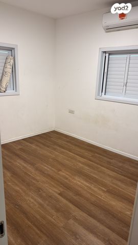 השר שפירא 30